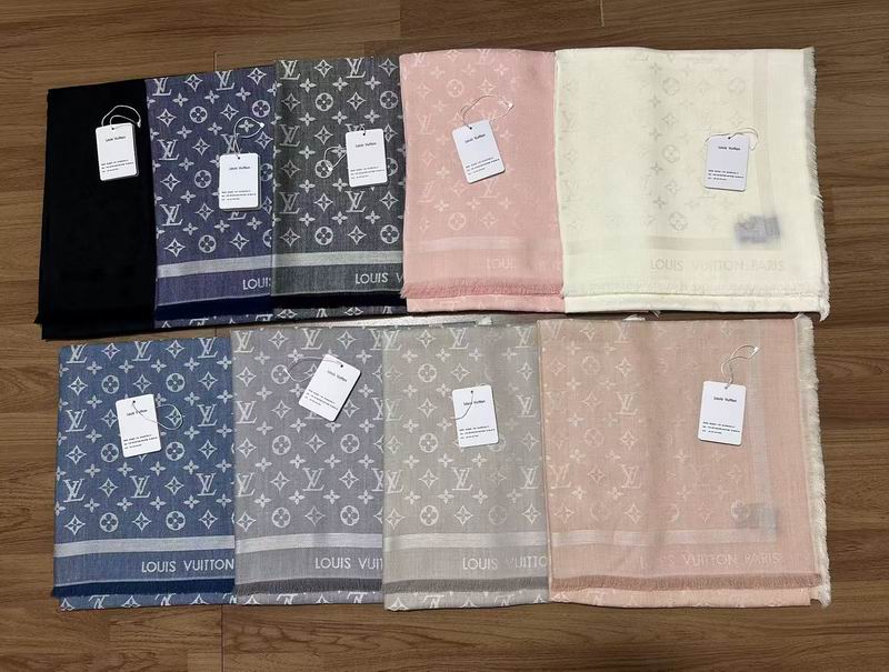 LV scarf 140X140cm E082539